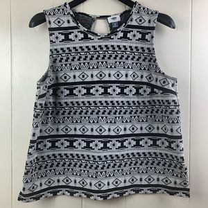 SALE | OLD NAVY Black/White Aztec Print Tank
